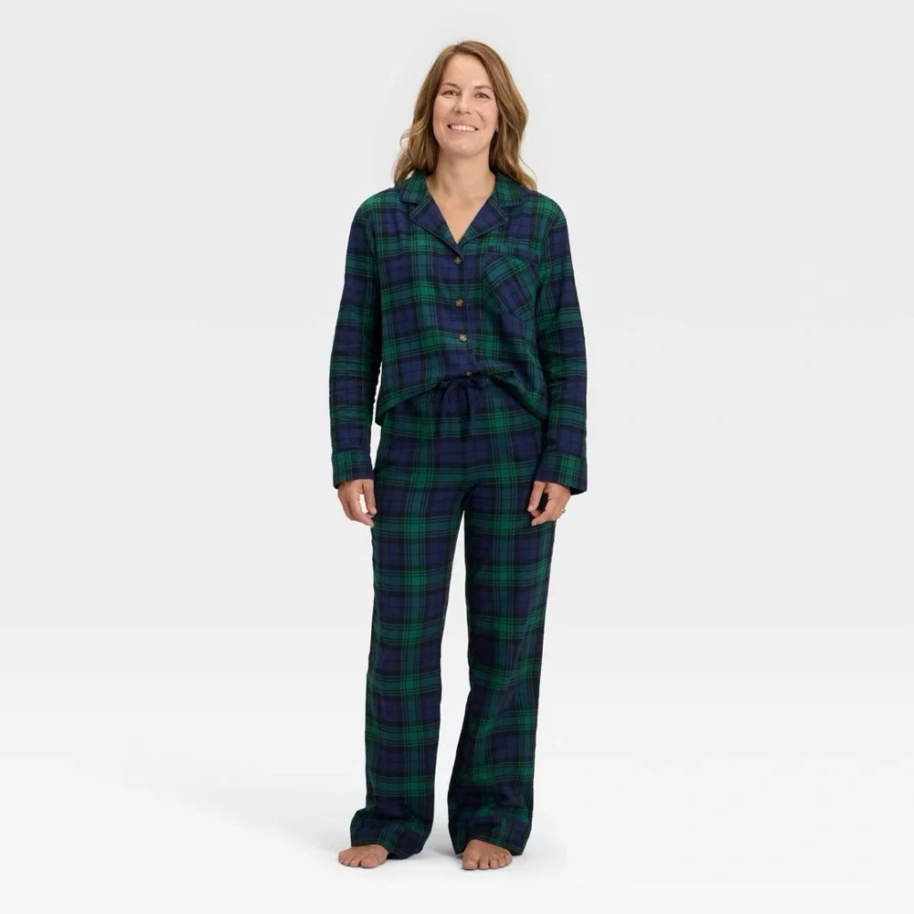 Women's nwt Plaid Flannel Long Sleeve Shirt and Pants Pajama Set - Navy Blue XXL
